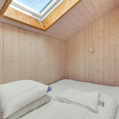 בית נופש Hvedemarken Sjolund Vi