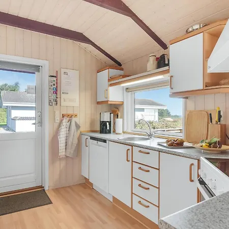 Stunning In Sjolund With Kitchen Holiday home *